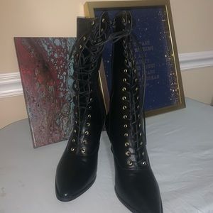 Super cute black Victorian goth boots size 12